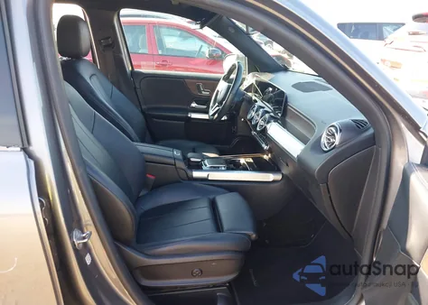 2020 Mercedes-Benz Glb 250 z USA, uszkodzony, nr VIN W1N4M4GB8LW034170